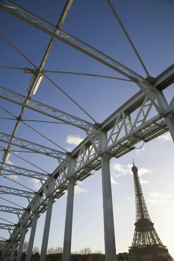 How to book a private boat tour on the Norfolk Broads?